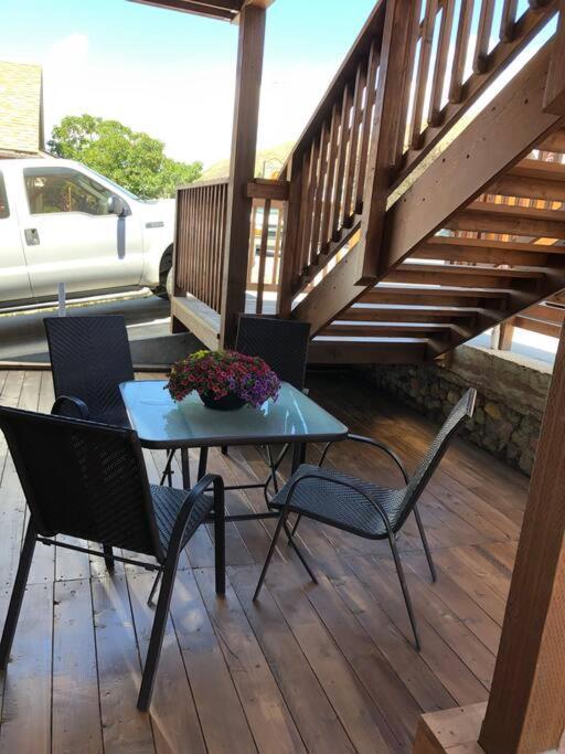Parkway Yellowstone Guest House Apartment #3 Gardiner Bagian luar foto